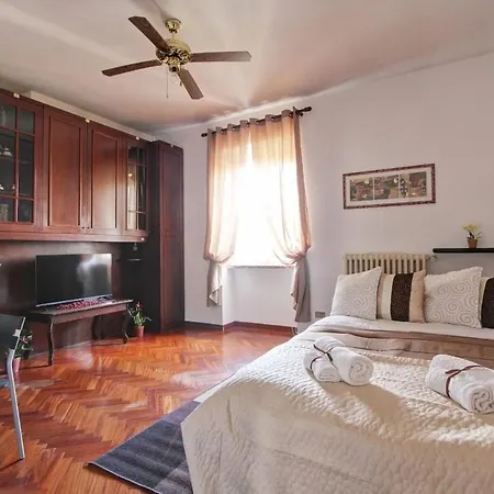 Relax Appia San Giovanni Appartement *